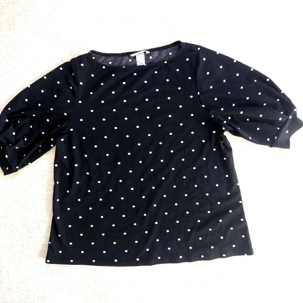 H&M Polka Dot Puff Sleeve Top